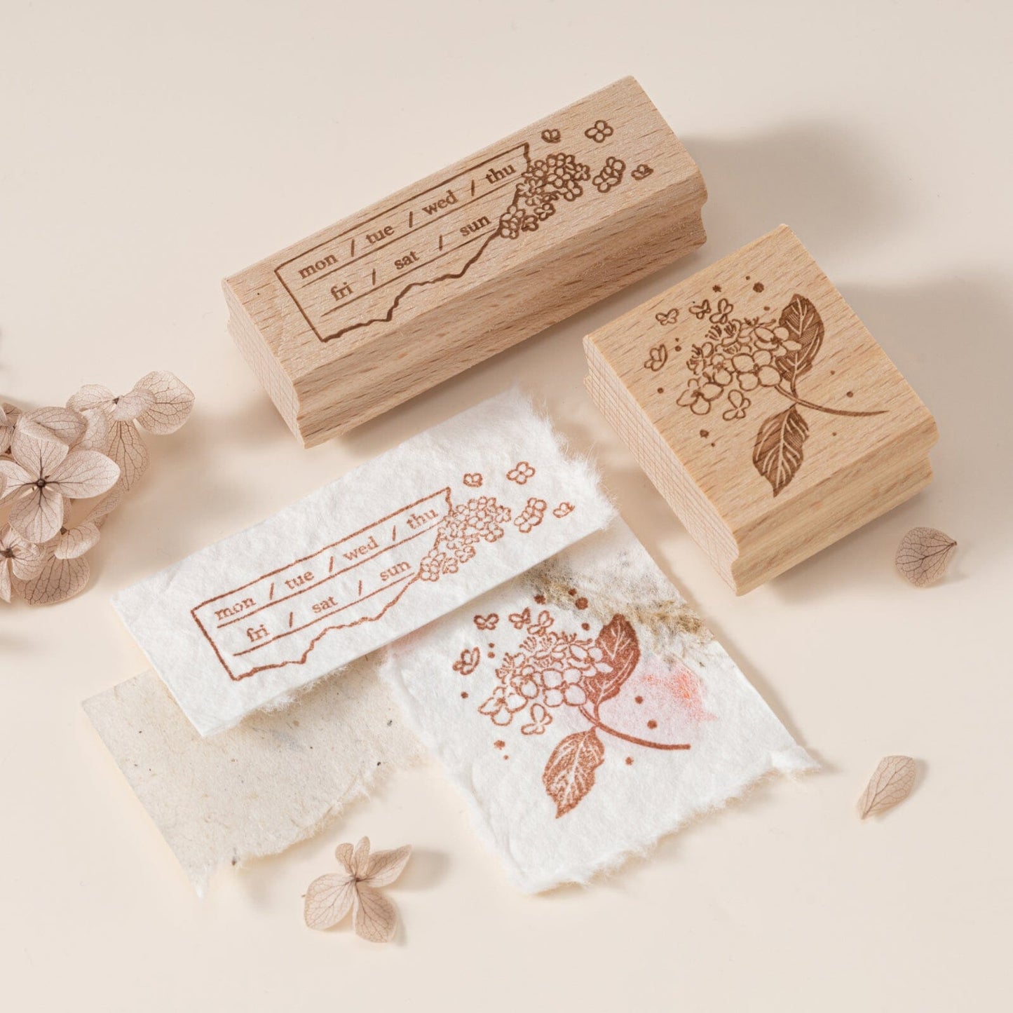 Hinoki - ‘Into the Summer’ Engraved Wooden Stamp Set