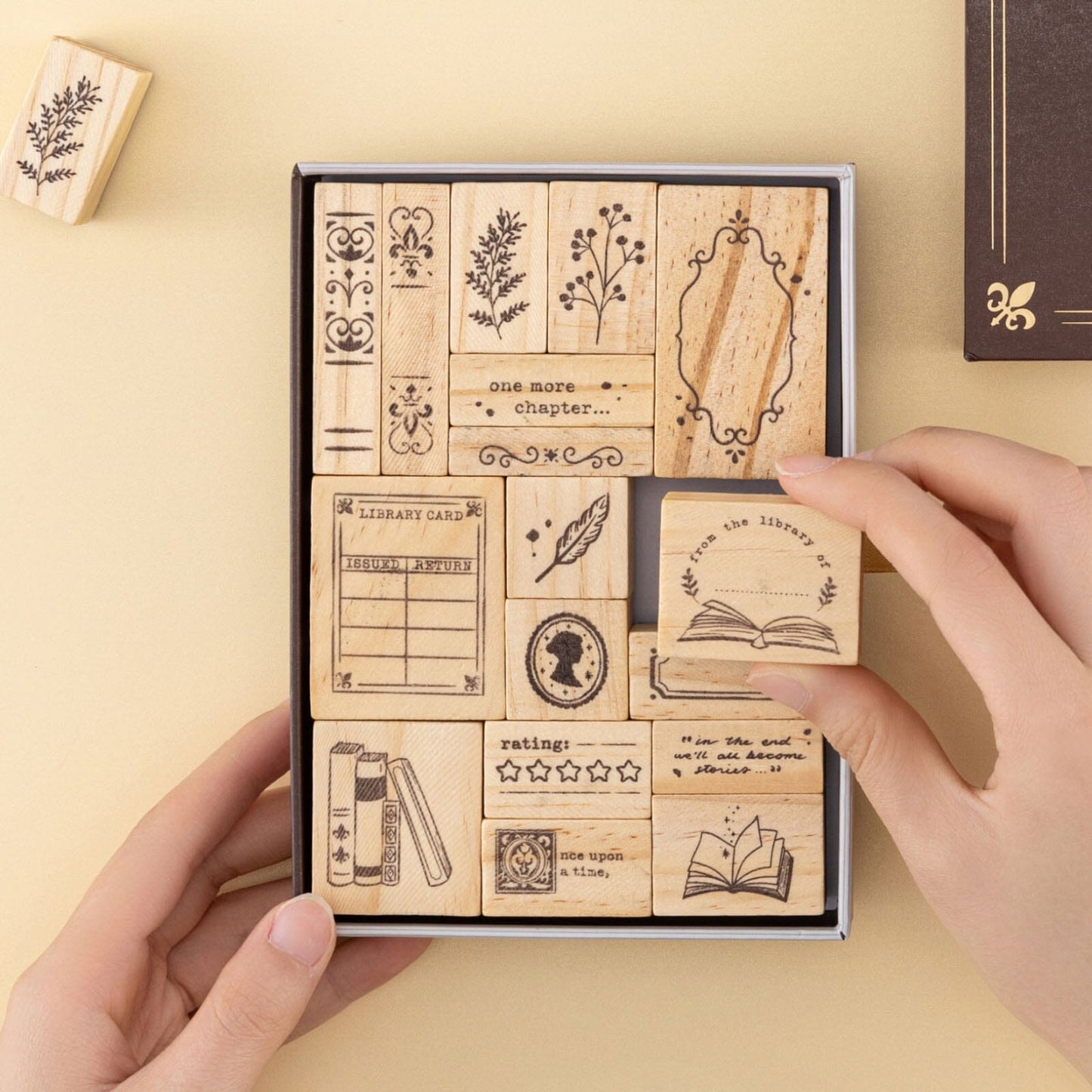 Tsuki ‘Our Stories’ Reading Journal Stamp Set ☾