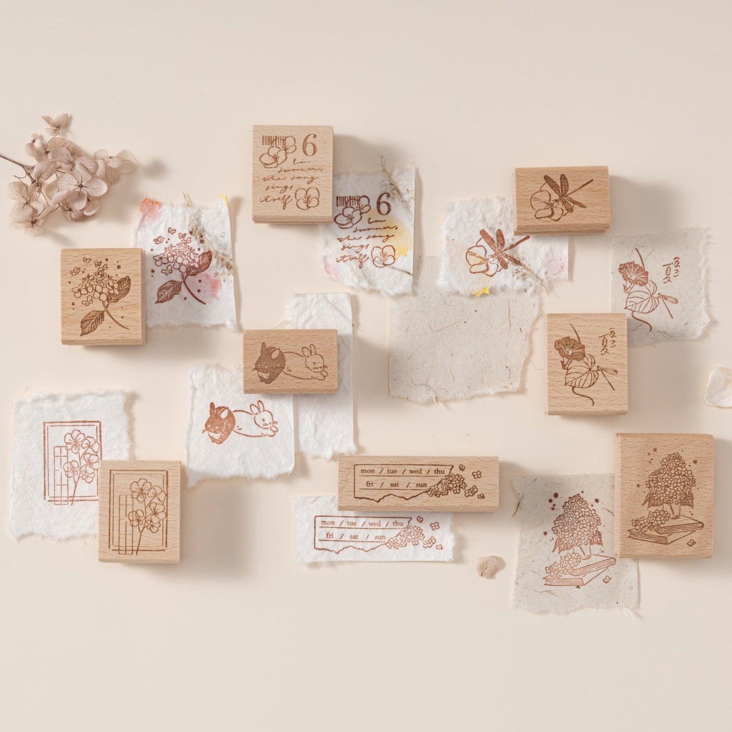 Hinoki - ‘Into the Summer’ Engraved Wooden Stamp Set